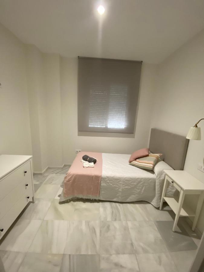 C Ciruelo 7 Apartment Lora del Rio Bagian luar foto