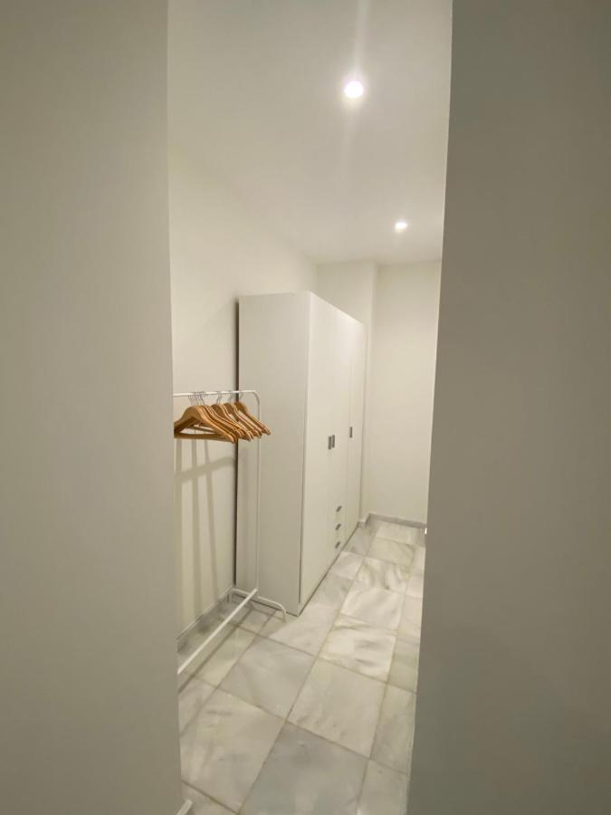 C Ciruelo 7 Apartment Lora del Rio Bagian luar foto